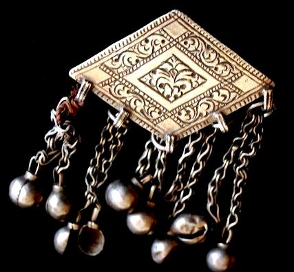 Antique Omani silver brooch